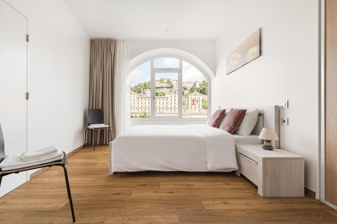 Design et charme, 100m2 face à la Saône Apartamento Lyon Exterior foto